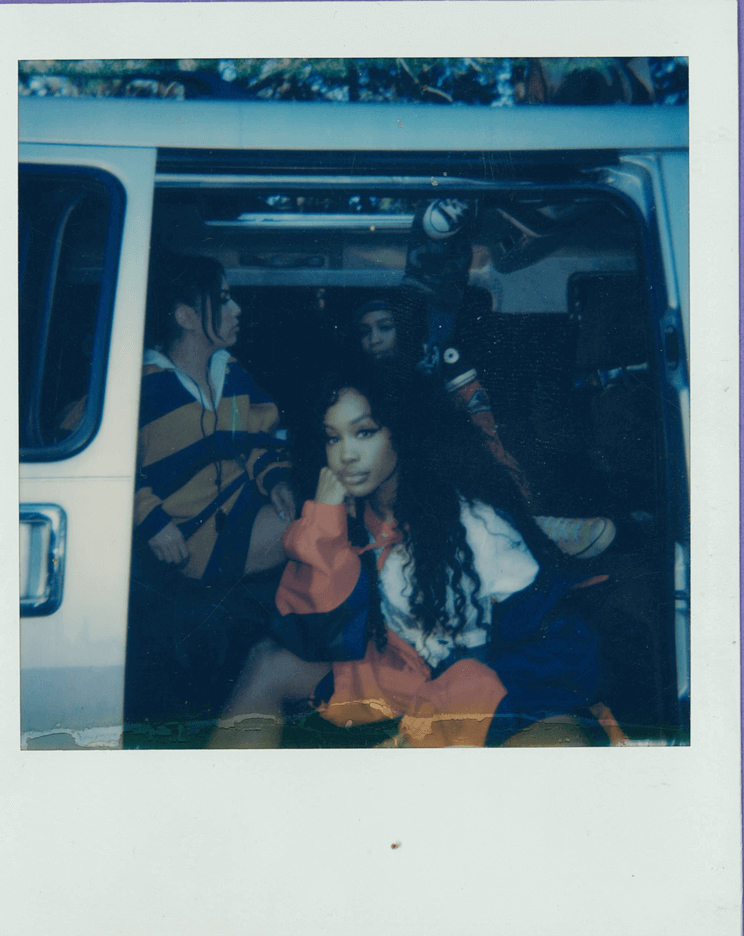 SZA POLAROID: 7